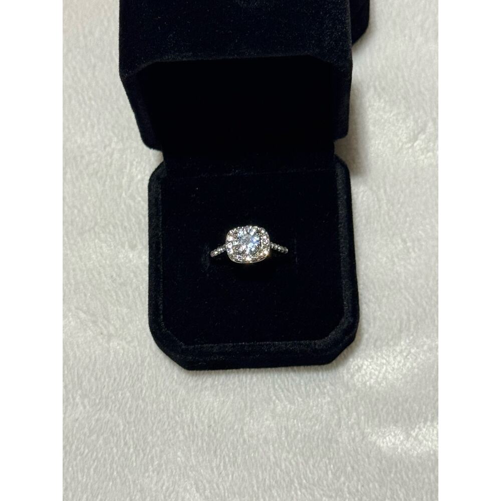 Elegant Cushion Halo Sparkle Ring Silver Tone Size 7.5 – Gift Boxed